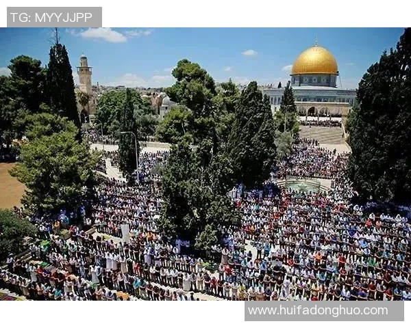 足球球星们如何在斋月期间通过特别庆祝活动表达信仰与文化传承